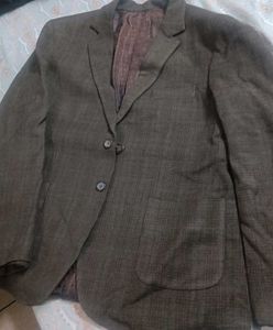 Men's dark brown color