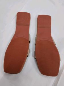 Elegant Crisscross Sandals (CB)