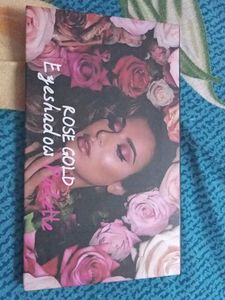 get this rose gold eyeshadow @350/
