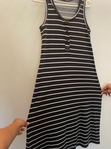 Black And White One Piece Dress 3/4th Length Size