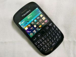 BLACKBERRY Curve 9220 Qwerty 3G Smartphone