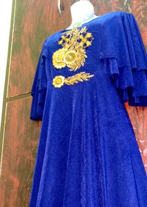 Heavy Blue Embellished Gown with CanCan inside❤️