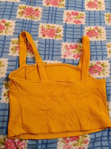Mustard Crop Top💛💛