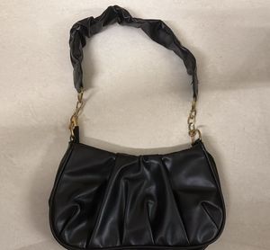 Black Shoulder Bag