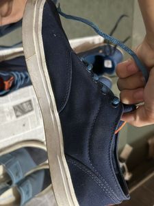 Puma Sneakers