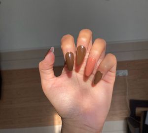 Classy Nail Extensions With Glue