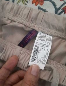 latte color leggine, size M, 69 cm