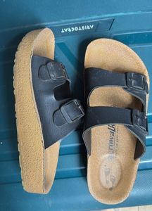 Unisex sandal
