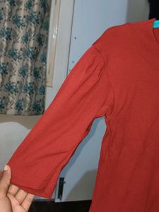Red 3/4 Sleeve Top