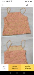 Combo offer! 5 tops, 1 bralette