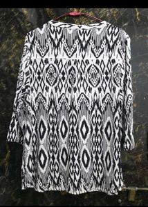 Gia Black And White Tunic