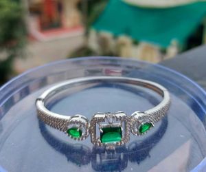 Silver-Plated Green Stone Bracelet