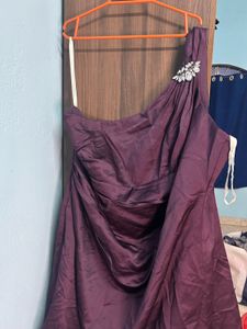 Elegant Purple One-Shoulder Gown