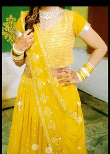 Yellow 🟡 Colour Beautiful Lahenga For ❤️