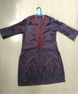 Kurti Short ( Boutique Customised)