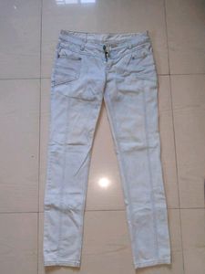 Premium Quality Blueish White Jeans