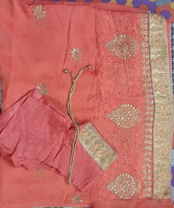 I am selling saree