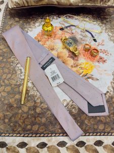 Authentic Kenneth Cole Tie