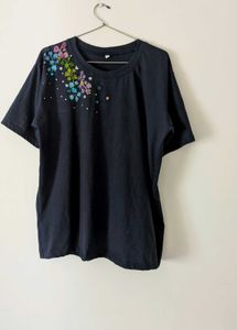 Embroidered Floral Tee