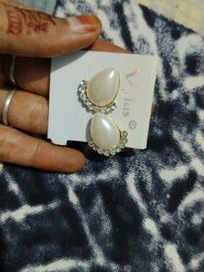 Pearl Drop Earrings