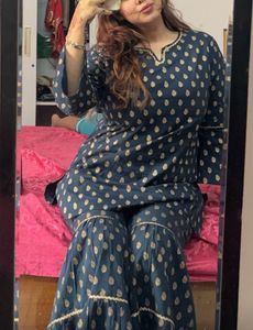 Navy &amp; Gold Printed Kurta Set