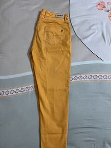 Jelous 21-High Waist Ankle Length Jeans
