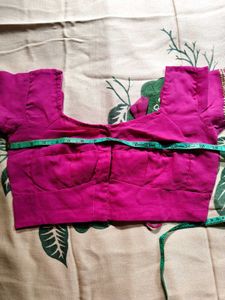 Beautiful Saree With Blause.