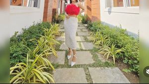 Floral Top and Pearl Skirt Set