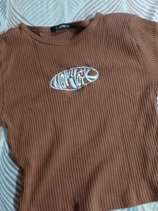 Brown 'New York' Crop Top