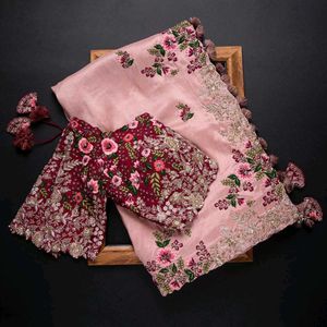 🆕️🆕️PINK FLORAL SAREE