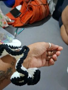 Crochet Scrunchie - Black &amp; White