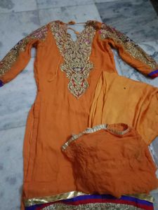 Kurta Plazo. Dupatta