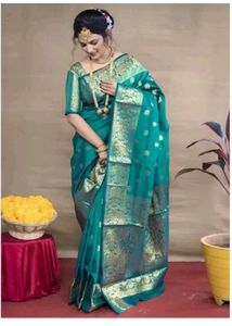pavitra fashion Printed Kanjivaram Jacquard Saree