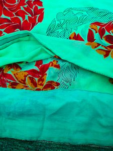 Floral Print Green Saree With Blouse