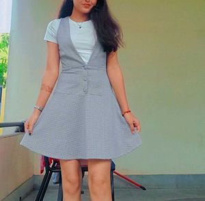 korean drama one piece mini black and white dress