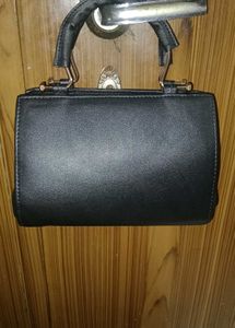 New Elegant Black Patterned Handbag