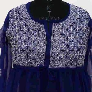 Lucknow Chikankari 💙