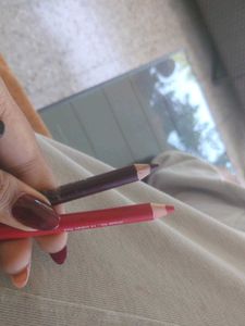 KISS MATTE LIP LINER
