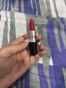 MAC Lipstick Ruby Woo