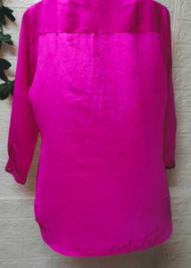Size 34/36  🎁Buy 2 Get 1 Free 🎁Magenta Top