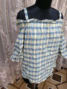 Off Shoulder Crop Top