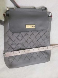 ladies sling bag