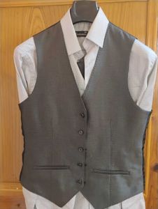 Blackberry Mens Suit