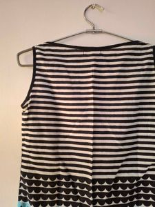 Pinteresty Striped Sleeveless Kurti
