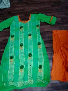 Kurta Pant Set Stitched