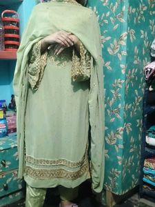 Elegant Ethnic Kurta Set