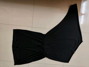 Remanika Beautiful One Shoulder Black Dress, Size