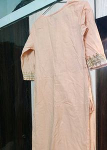 Elegant Peach Kurti with Intricate Golden Embellis
