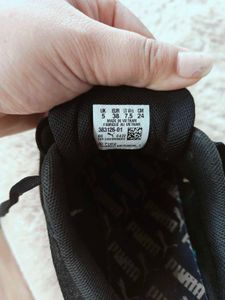 Stylish Black Sneakers