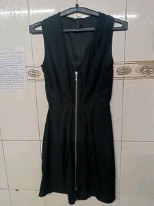 It&#39;s A Mini Black Dress From The Brand H&amp;M